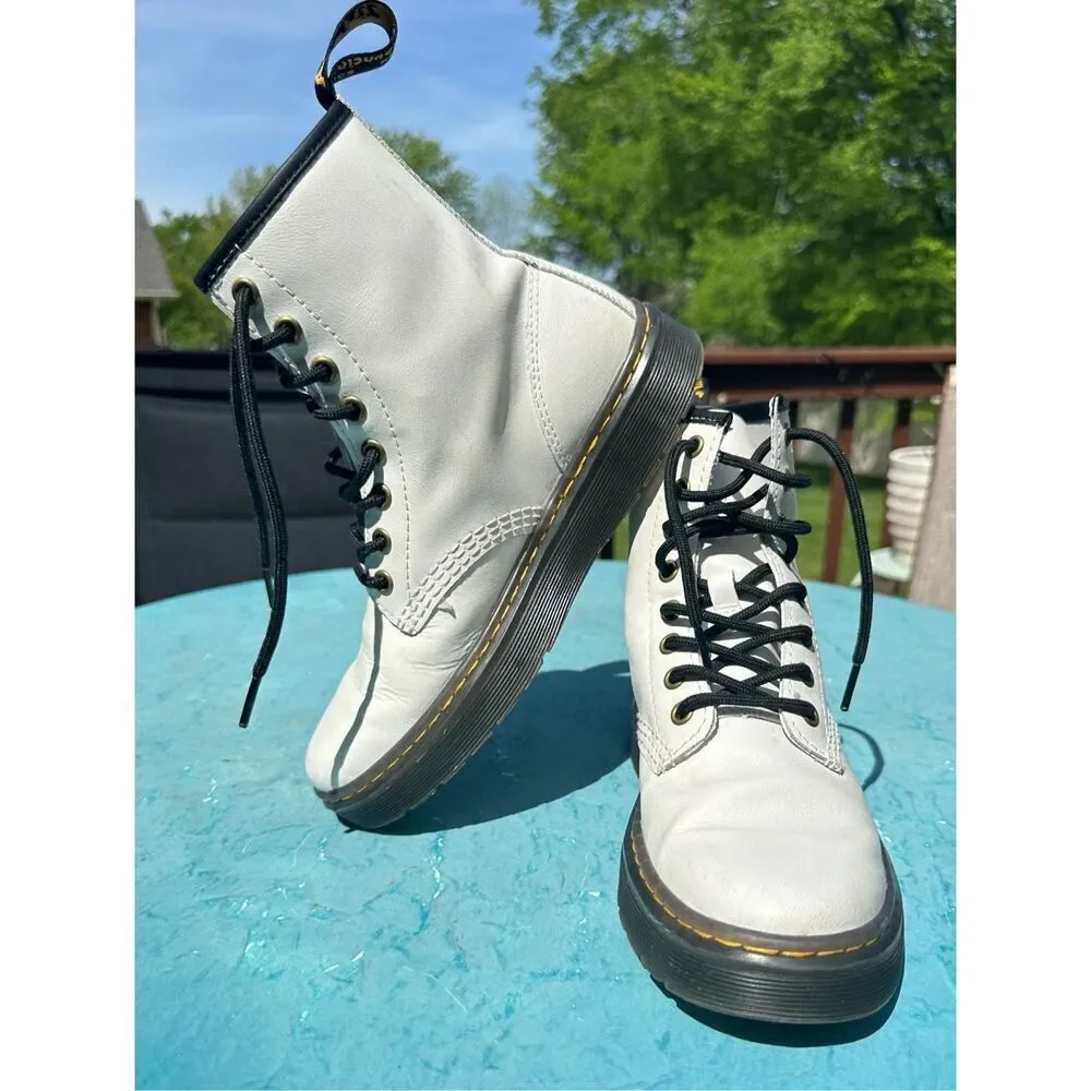 Dr Martens Docs 1460‎ 8-eyelet Soft Smooth White Leather Boots Women Size 5